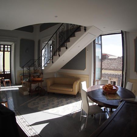 Appartement Casa Felice Nel Centro Storico, Tra Etna E Mare à Catane Extérieur photo